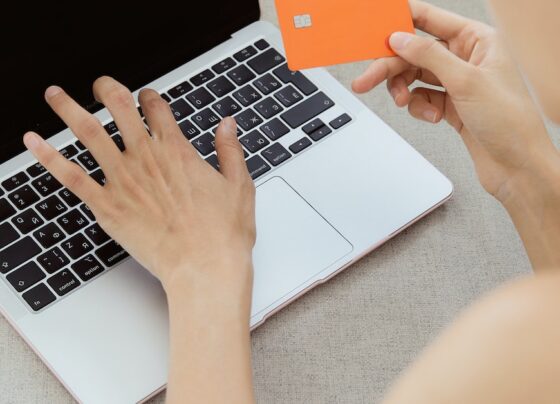 novo-golpe-rouba-dados-de-beneficiarios-do-casa-verde-e-amarela