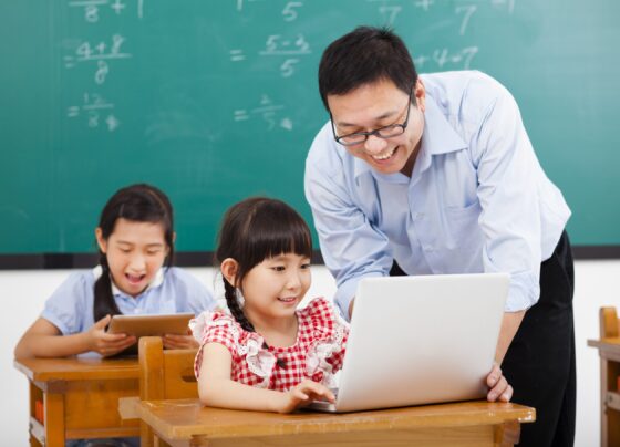 professores-japoneses-protestam-quanto-as-condicoes-de-trabalho-abusivas