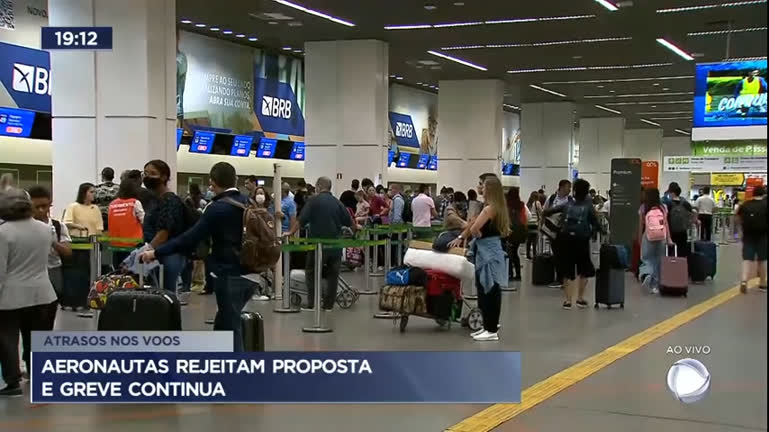 Aeronautas rejeitam proposta e greve no setor continua