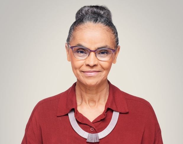 Lula convida Marina Silva para ser ministra do Meio Ambiente