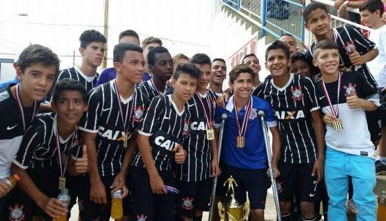 parca-de-gabriel-martinelli-pode-virar-moeda-de-troca-no-timao