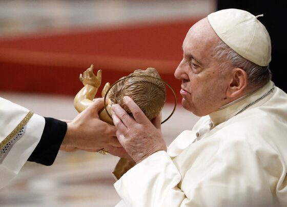 papa-critica-guerras-e-faz-referencia-a-ucrania-na-missa-do-galo