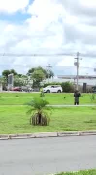 Esquadrão antibomba faz aproximação de explosivo próximo ao Aeroporto de Brasília