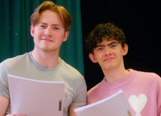 heartstopper-tera-2a-temporada-em-2023-e-ganha-anuncio-especial-em-video