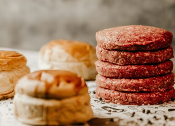 frigorificos-tem-novas-regras-para-produzir-hamburguer;-veja-quais-sao