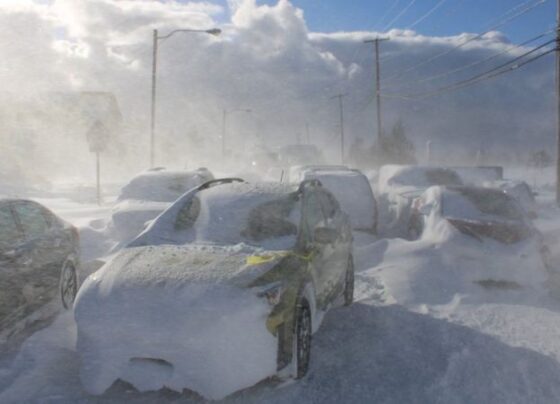 onda-de-frio-deixa-americanos-presos-em-carros-por-dias-no-estado-de-nova-york