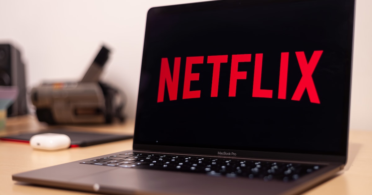 Confira 9 séries da Netflix que foram canceladas em 2022