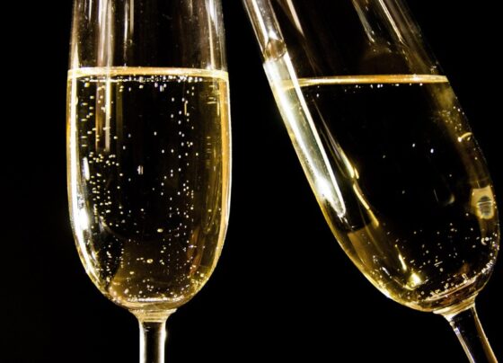 ano-novo:-descubra-a-diferenca-entre-espumante-e-vinho-frisante