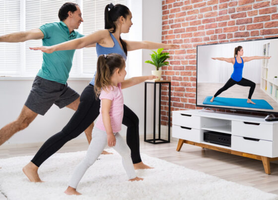 alem-de-filmes-e-series,-a-nova-aposta-da-netflix-sao-videos-de-exercicios-em-casa