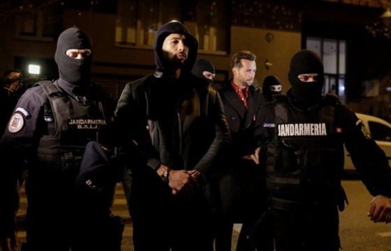 influencer-que-provocou-greta-thunberg-com-carros-poluidores-e-preso-acusado-de-estupro-e-trafico-de-pessoas