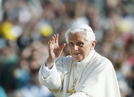 papa-bento-xvi-foi-criticado-por-seguir-linha-conservadora;-relembre-polemicas-de-joseph-ratzinger