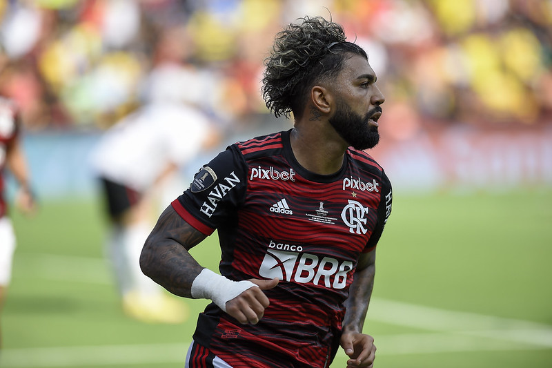 Flamengo não perde tempo e inicia negociações para repor saída de parceiro do clube