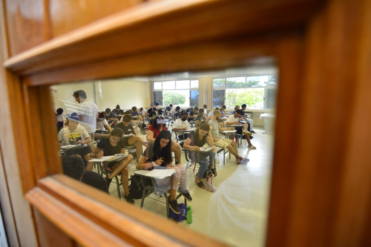 FOTOS: as imagens do primeiro dia da 2ª fase do vestibular 2023 da Unicamp