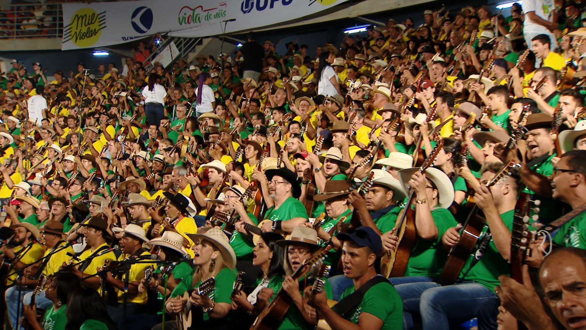 Guinness Book registra maior orquestra de viola do mundo durante evento em Uberlândia