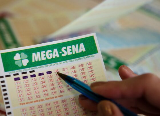 mais-de-r$-320-milhoes-nao-foram-resgatados-na-loteria-apos-sorteios-em-2022;-saiba-para-onde-dinheiro-vai