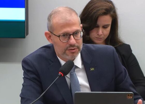 ministro-da-educacao-diz-que-sera-editada-mp-liberando-recursos-bloqueados-do-orcamento