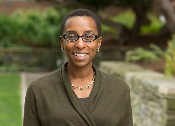 harvard-nomeia-primeira-mulher-negra-para-ocupar-a-presidencia