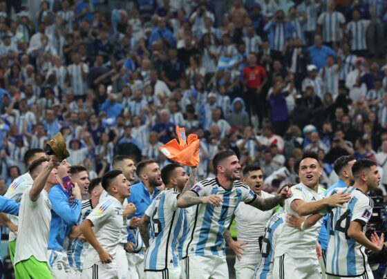 ‘muchachos’:-hit-da-argentina-provoca-brasil,-lembra-malvinas-e-virou-no1-na-copa;-veja-video