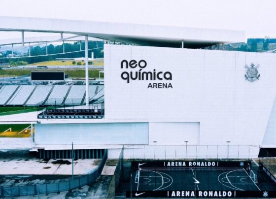 corinthians-quebra-a-banca-e-fecha-parceria-com-zeca-pagodinho