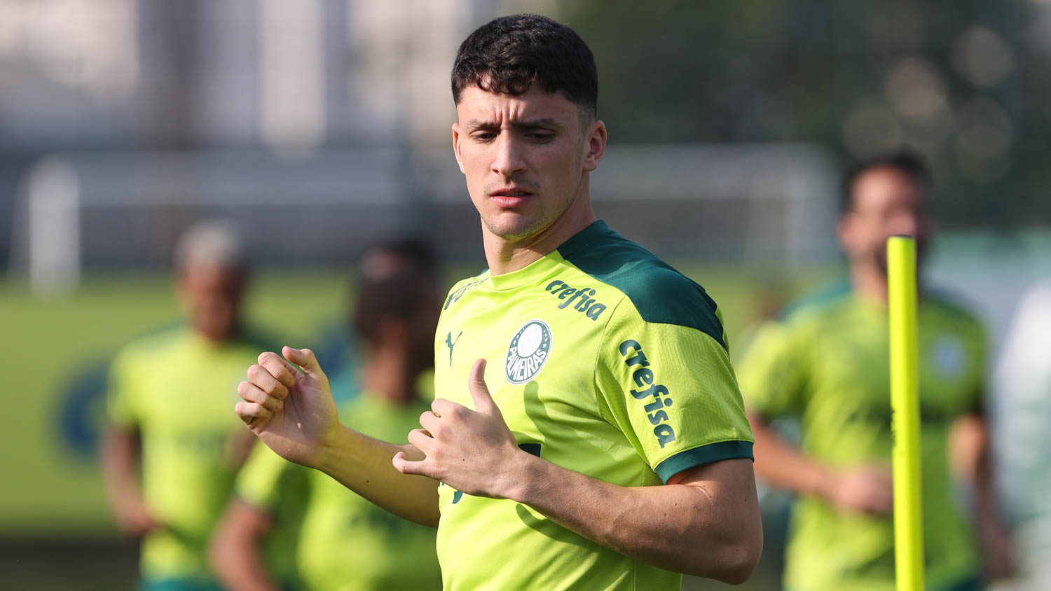 Piquerez se manifesta sobre cobrança sobre os seus colegas de Palmeiras