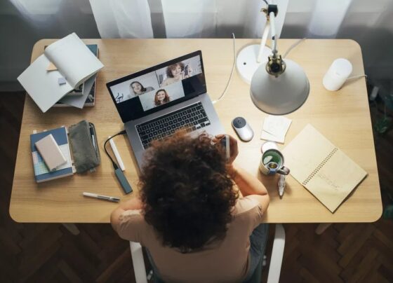 como-precificar-o-trabalho-freelancer?-veja-como-organizar-as-contas-com-uma-renda-incerta