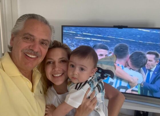 fernandez-e-macron-parabenizam-selecoes-argentina-e-francesa-pela-final-da-copa-do-catar