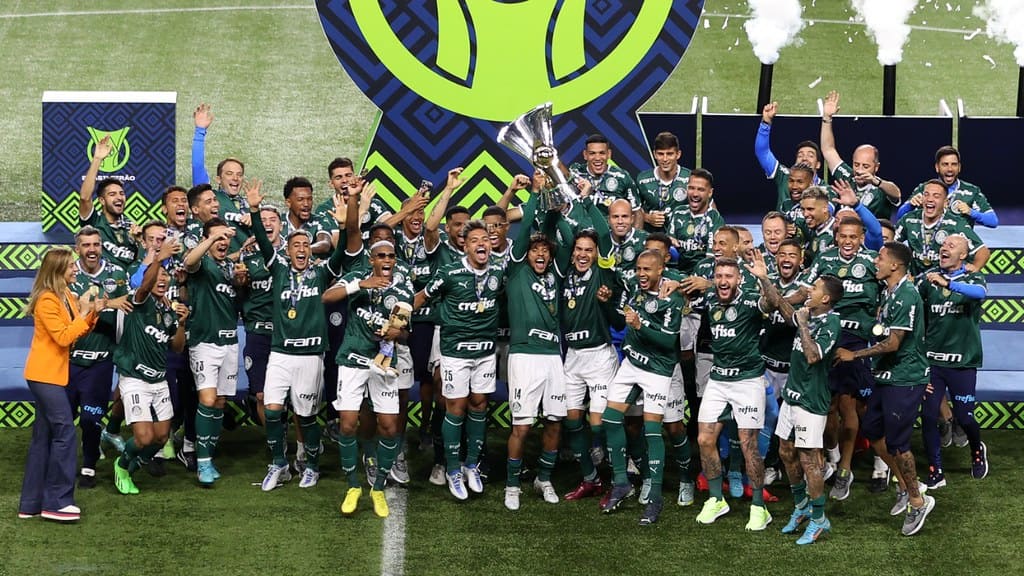 Palmeiras ganhou mais dinheiro do que o Brasil na Copa do Mundo