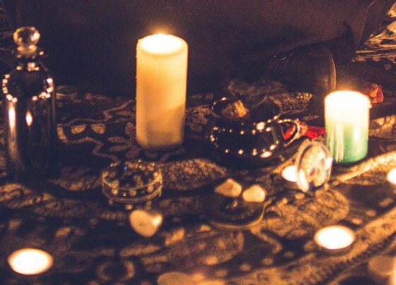 supersticao:-3-simpatias-incriveis-para-atrair-mais-dinheiro-em-2023