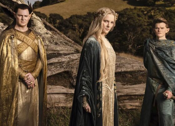 os-aneis-de-poder-bate-recorde,-e-se-torna-a-serie-mais-assistida-na-historia-do-prime-video