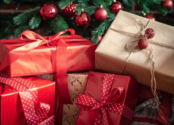 nao-sabe-o-que-presentear-no-natal?-investimentos-podem-ser-boas-opcoes;-veja-como-escolher