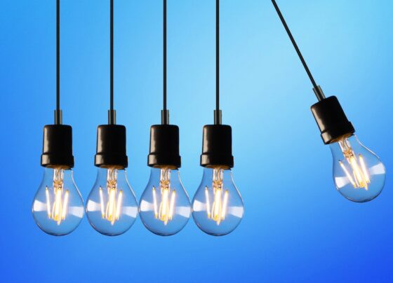 conta-de-luz-em-janeiro:-saiba-quem-tera-desconto-no-valor-da-fatura