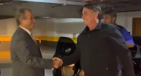 Bolsonaro é íntegro e sempre procurou seguir a lei, diz presidente do PL após operação da PF