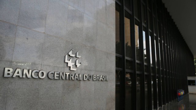 Maioria do Copom já vê abertura para queda dos juros na próxima reunião, diz ata