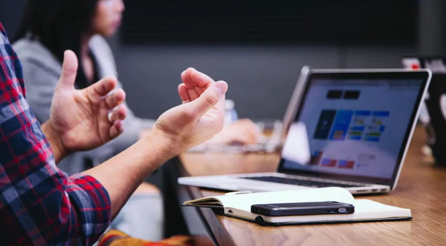 Semana com 4 dias de trabalho será testada no Brasil ainda neste ano; entenda iniciativa