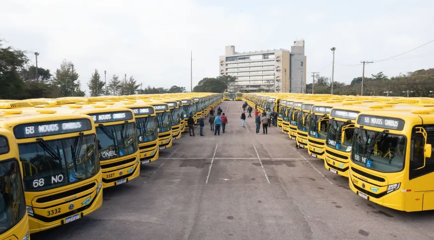 Com menos gastos e mais impostos, municípios dobraram investimentos na pandemia