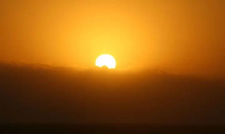Primavera começa com alertas de calor sufocante no país e de tempestade no RS