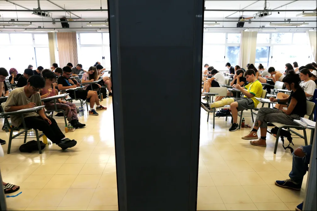 Com 6,9% de ausentes, vestibular da Unicamp 2024 tem menor abstenção em dez anos