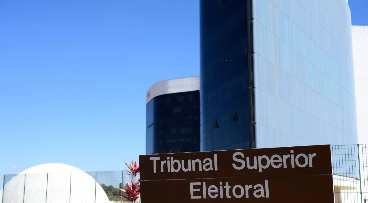 TSE aprova fusão de PTB e Patriota, e novo partido terá direito a R$ 22,8 milhões