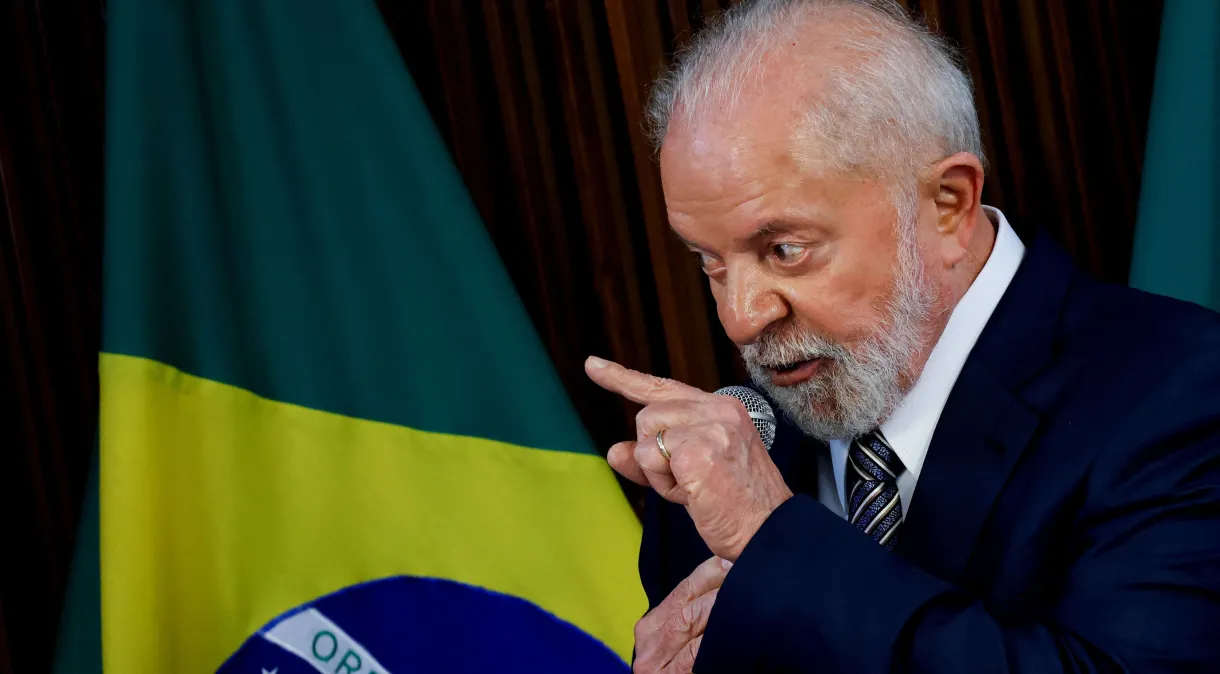 Governo terá programa para destinar prédios não usados pela União à moradia popular, diz Lula