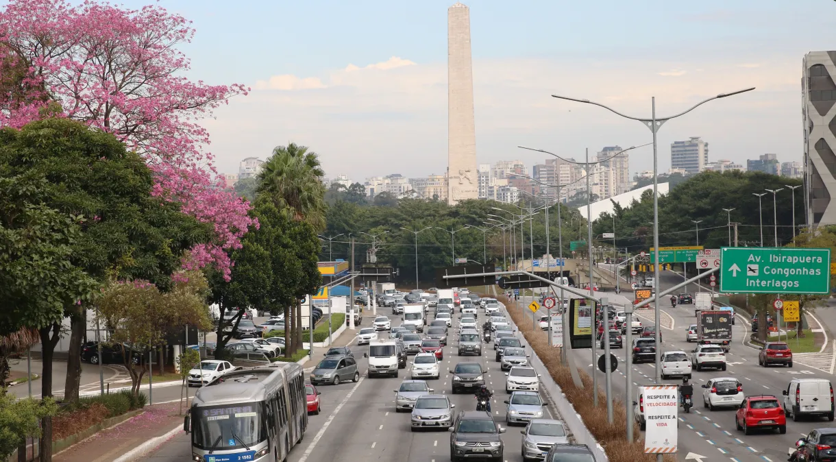 Rodízio de veículos em São Paulo volta nesta segunda-feira (8)