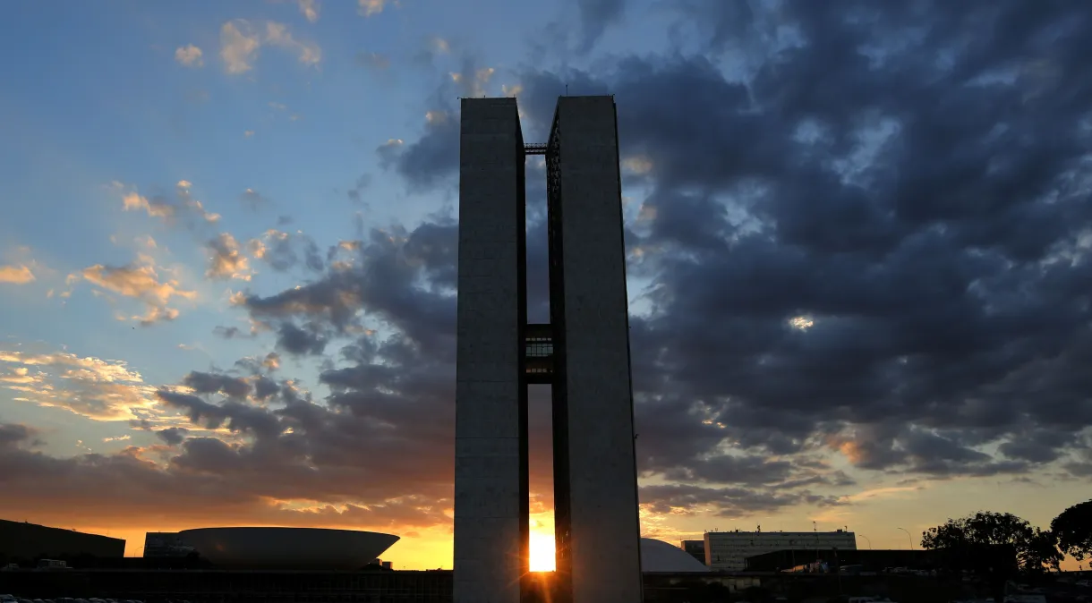 Time de Lula vê abalo ao bolsonarismo, mas teme tensão no Congresso