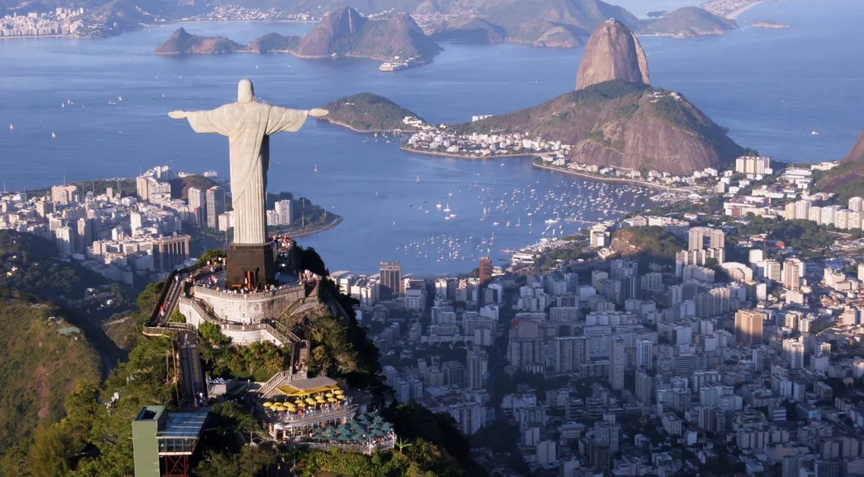 Rio de Janeiro recebeu quase 1,2 milhão de turistas estrangeiros em 2023