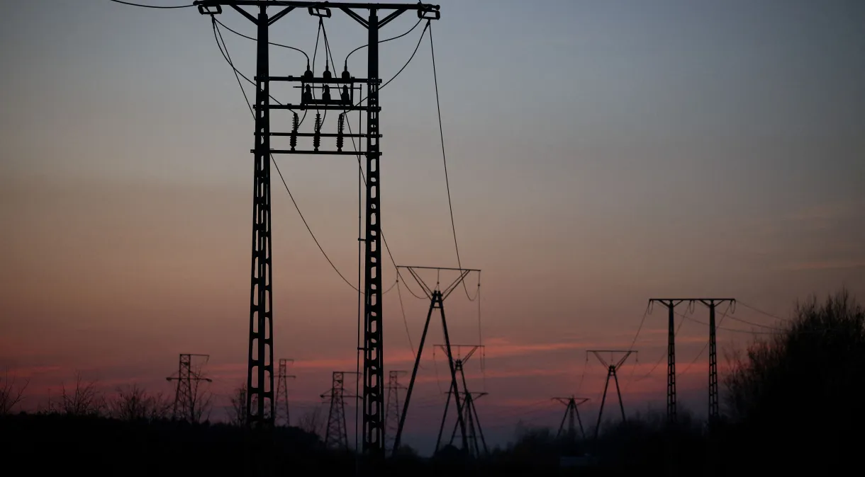 Brasil importa energia do Uruguai para garantir fornecimento ao RS