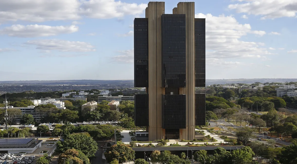 BC reforça unanimidade da decisão e diz que melhora das expectativas é essencial para inflação, diz ata
