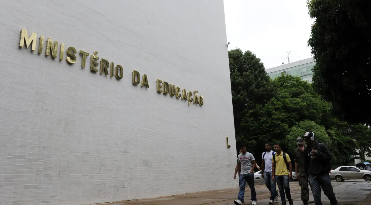 Plano Nacional de Educação vence nesta semana; Congresso aguarda projeto do MEC para votar novas diretrizes