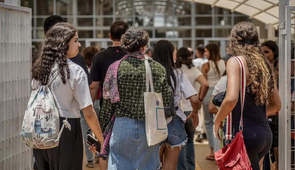 Enem está chegando: 4 itens que você pode deixar prontos para domingo