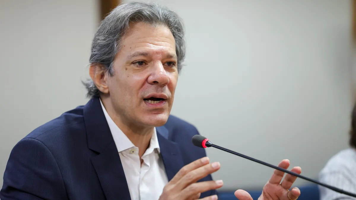 Grau de investimento do Brasil depende do Orçamento, diz Haddad