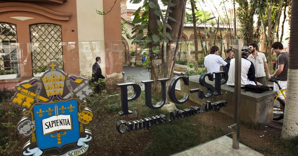 PUC-SP abre inscrições para mestrado e doutorado