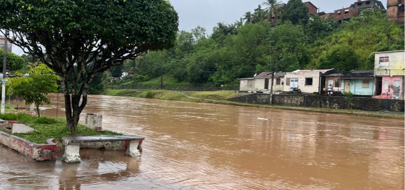 Bahia tem 107 cidades com alerta de perigo potencial devido ao acumulado de chuvas
