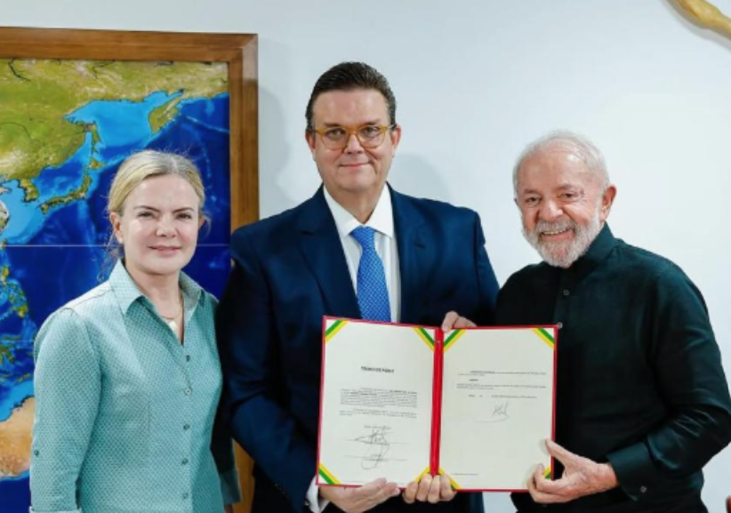 Lula escolhe ministro que presenciou alerta sobre esquema de descontos no INSS
